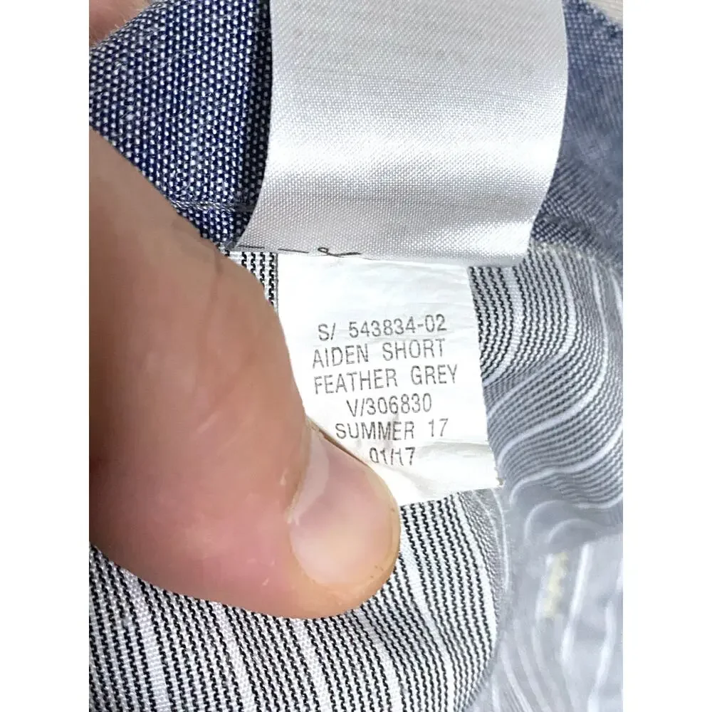 Banana Republic Aiden Shorts Gray Chino Khaki Mens 30 Preppy Summer Golf Classic